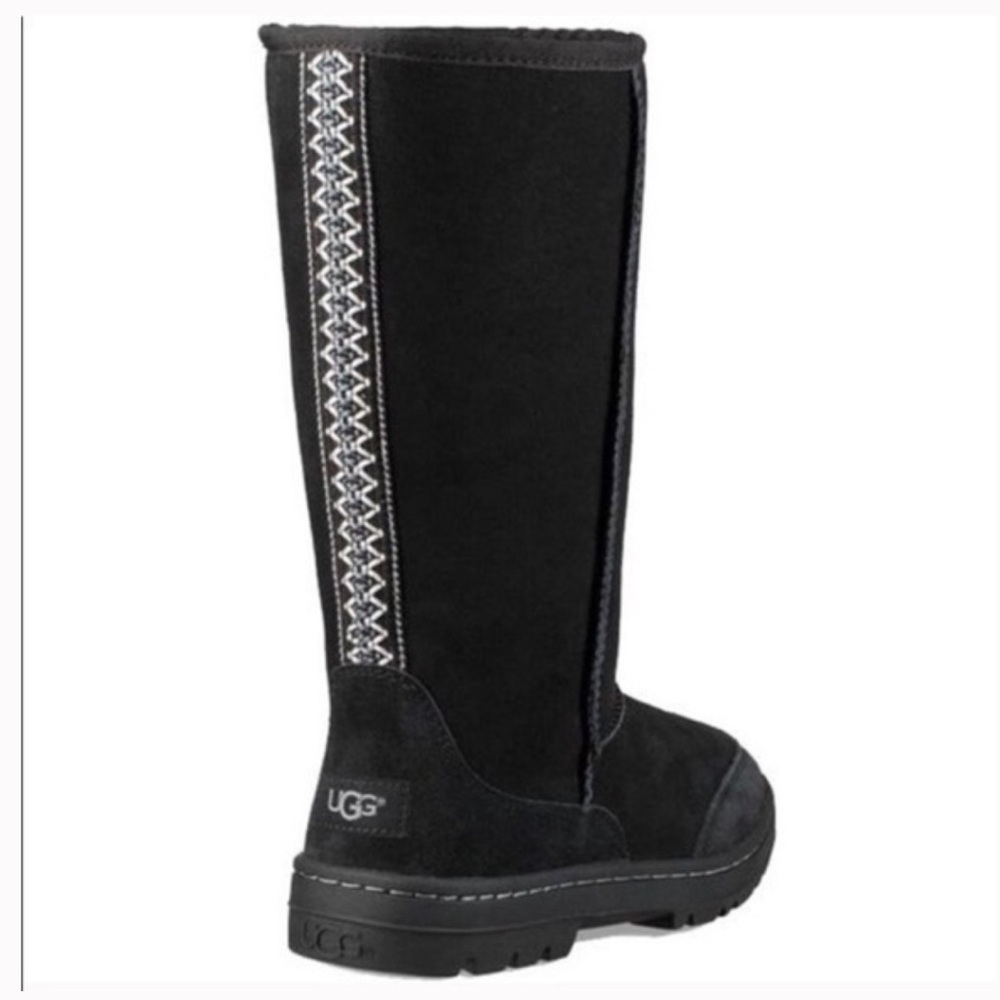 Ugg Australia ultimate tall braid 5340 size 9